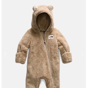 THE NORTH FACE INFANT CAMPSHIRE ONE-PIECE